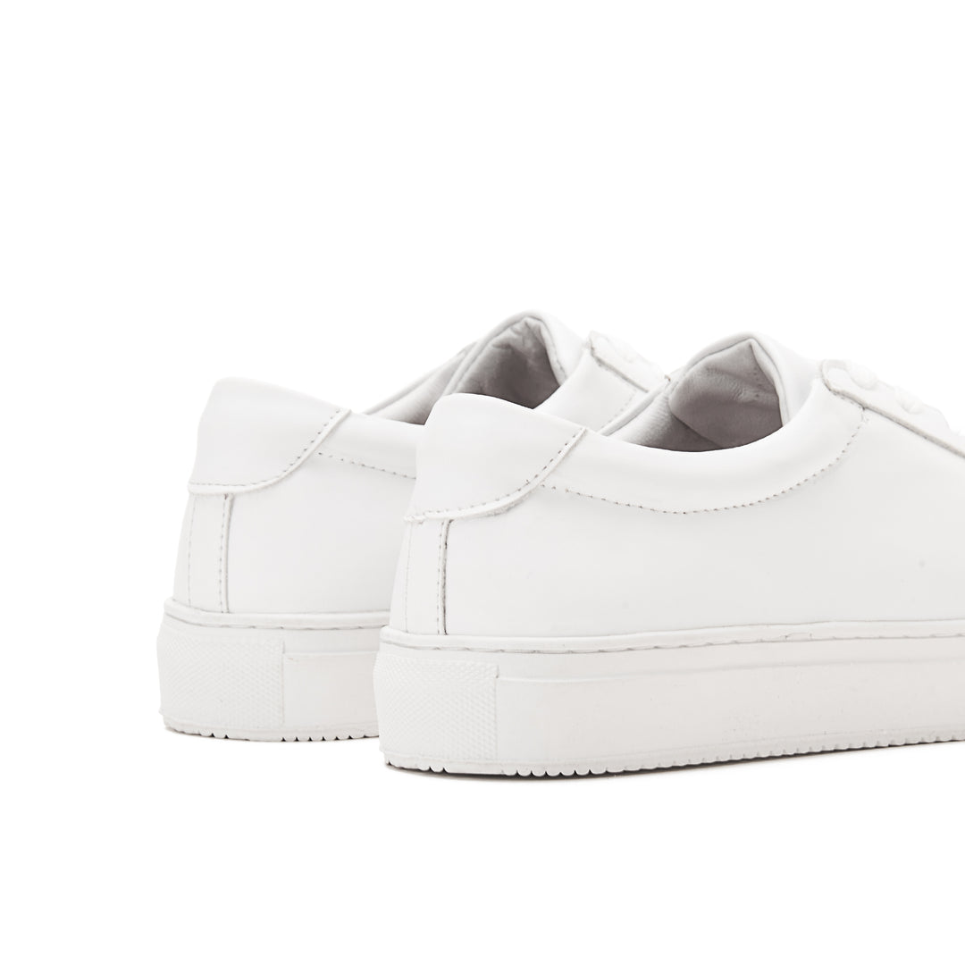 White | Smooth calf leather